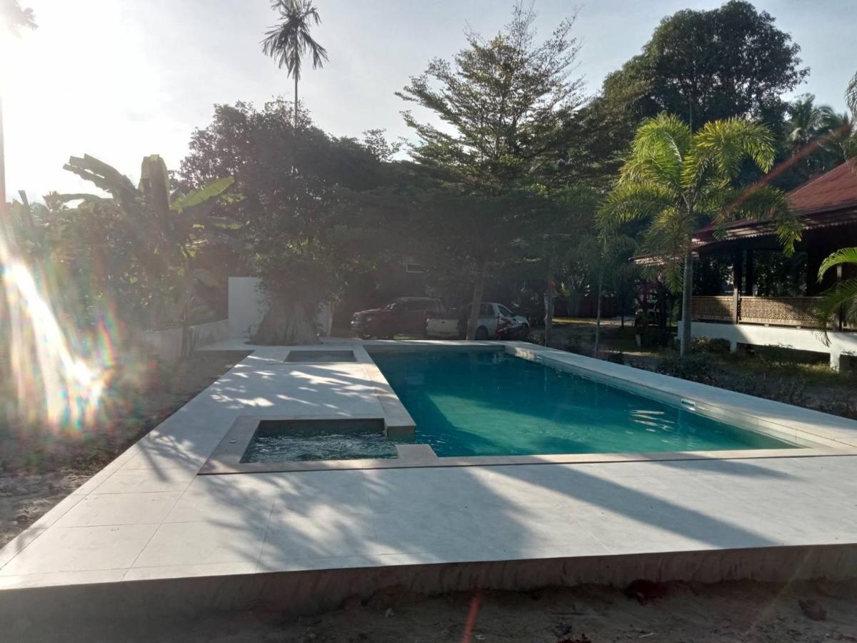 Baan Banyan Villa, Wood House Short Walk To Mae Nam Beach Esterno foto