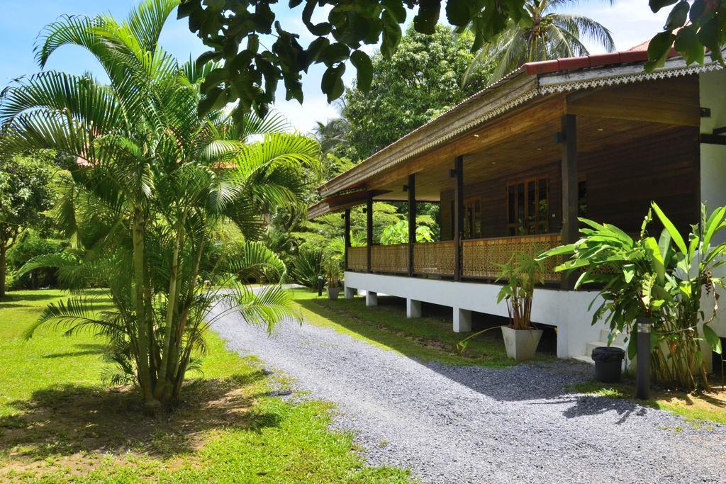 Baan Banyan Villa, Wood House Short Walk To Mae Nam Beach Esterno foto